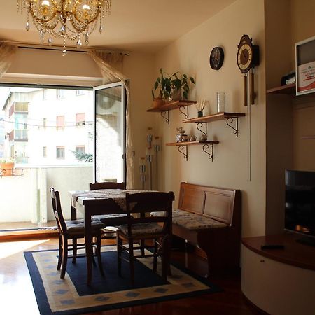 Apartamento Casa Mira - Ampio, Fully Equipped E Zona Tranquilla Trieste Exterior foto
